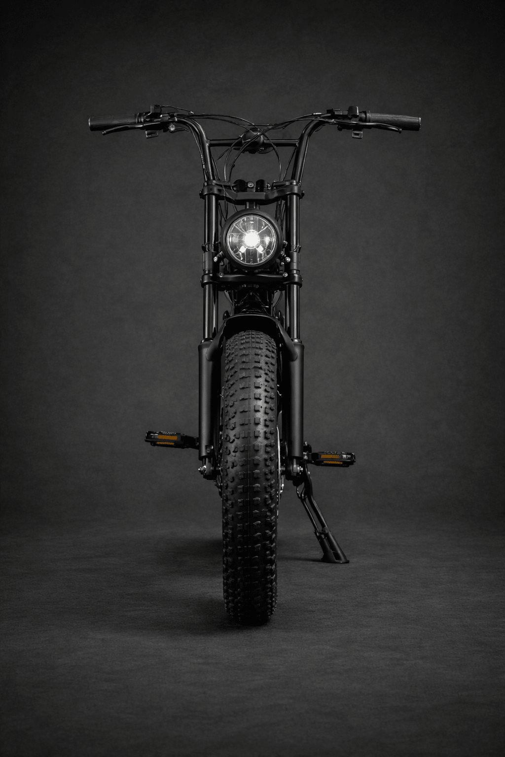 VOLTREX GRID electric bike with dual suspension, fat tires, dual seats, and 500w motor for versatile off-road and urban riding